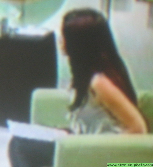 Caroline Munoz de profile