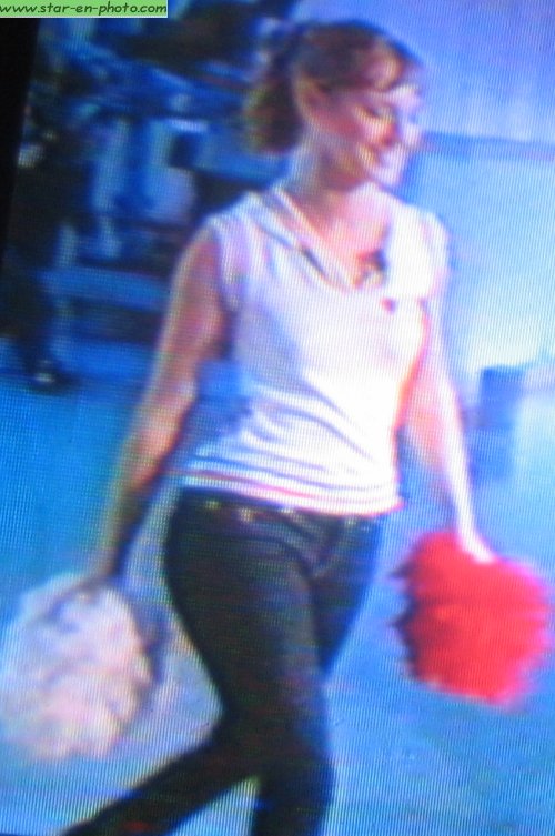 Louise Bourgoin entière